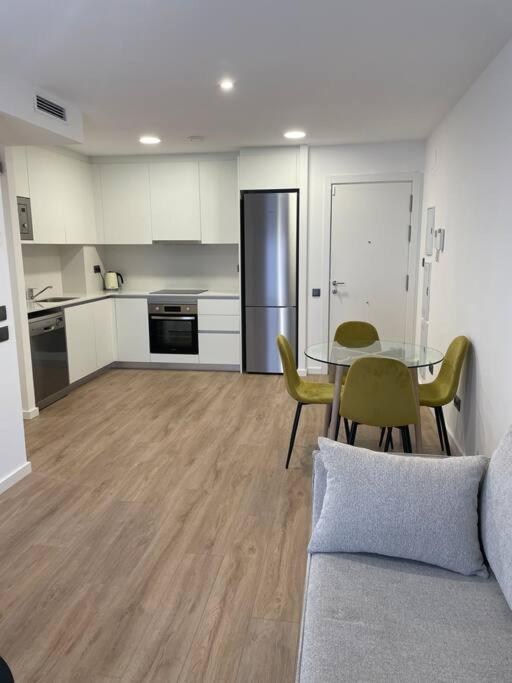 Apartamento Estrenalo A Minutos De Bcn Sant Feliu de Llobregat Exterior foto